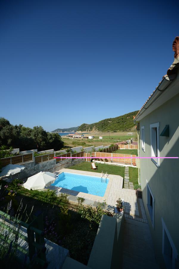 Aselinos Suites Κουκουναριές Εξωτερικό φωτογραφία
