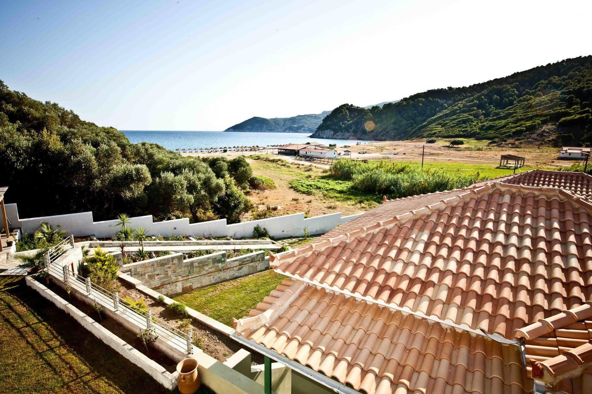 Aselinos Suites Κουκουναριές Εξωτερικό φωτογραφία